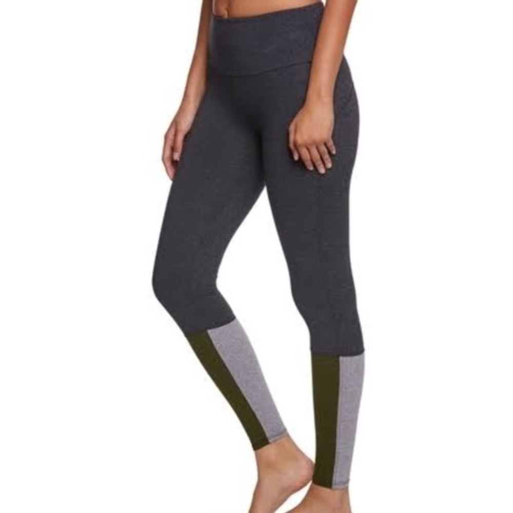 Onzie Moss Combo Yoga Street Leggings